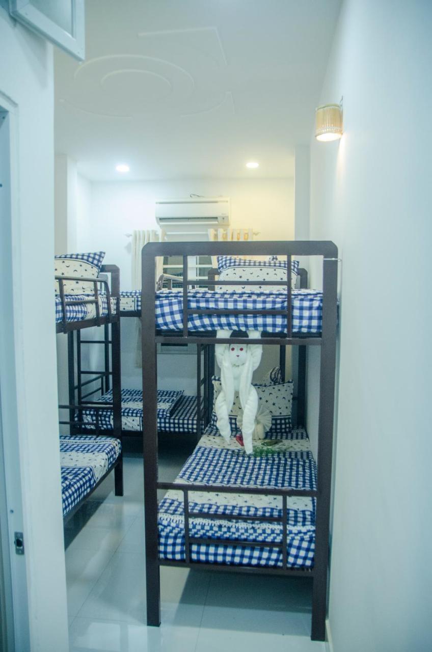 הו צ'י מין סיטי H Best Hostel Cafe Saigon מראה חיצוני תמונה