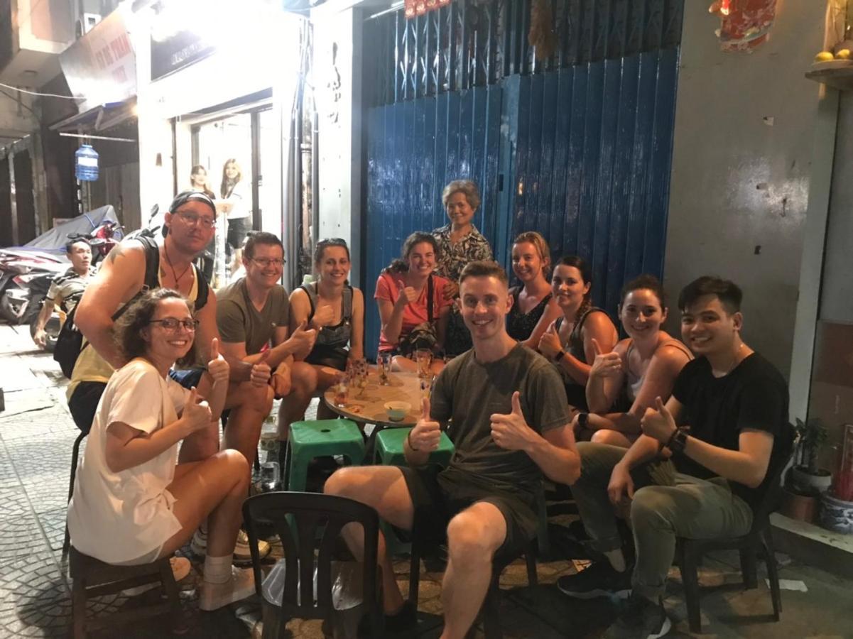 הו צ'י מין סיטי H Best Hostel Cafe Saigon מראה חיצוני תמונה